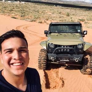 Meet your Posher, Diego